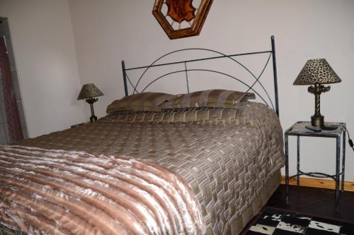 Elephant Lodge Guesthouse
