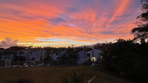 Вид, L'Aparté des hibiscus (L'Aparte des hibiscus) in Ле Труа-Иле