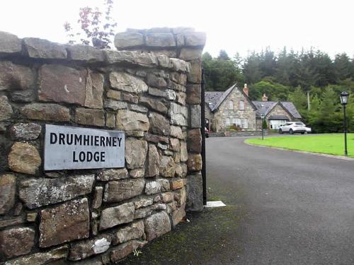 Drumhierney Lodge