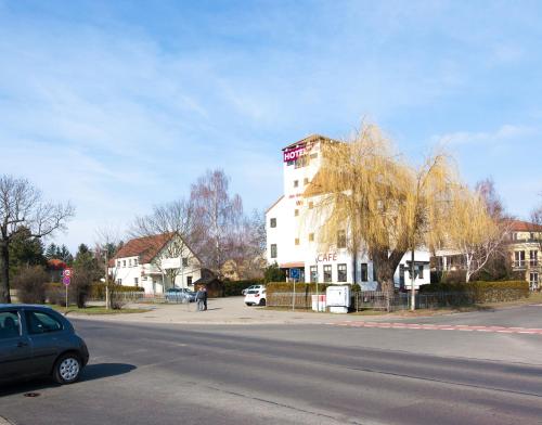 Garni-Hotel An der Weide - image 3