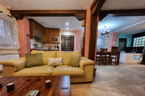 Iekārtas, Apartamentos Fuentevieja in Arbancón
