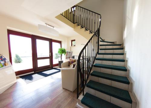 Entrance, Garni-Hotel An der Weide in Hellersdorf