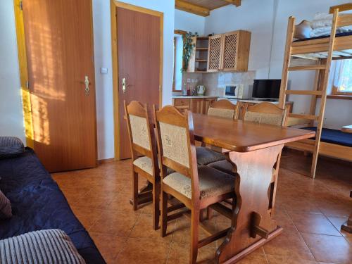 Motýlek chata Sedmička (Motylek chata Sedmicka) in Svojanova U Moravske Trebove