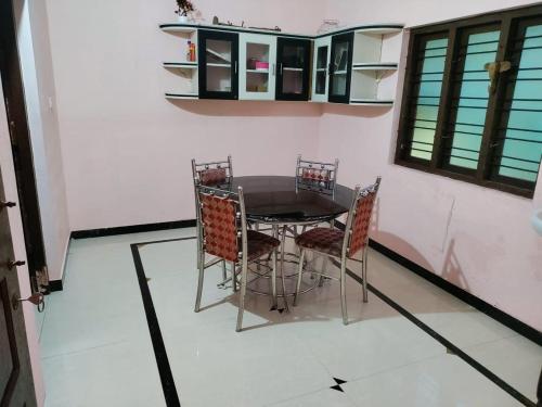 Adis in Kovilura