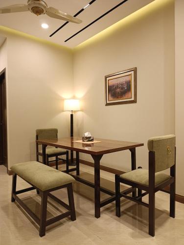 Premium 1BHK Zeta Retreat with Pool Access - image 9