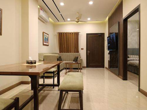 Premium 1BHK Zeta Retreat with Pool Access - image 7