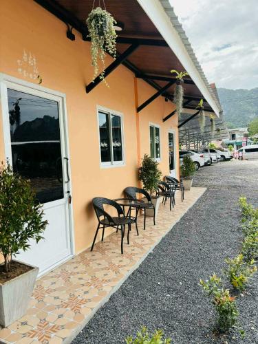 ไสวรีสอร์ท Sawai Resort - Surat Thani