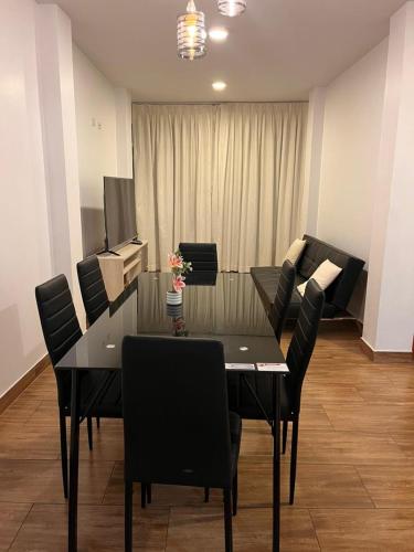 設施, DEPA DE 90m2 A 10 MINUTOS DEL CENTRO in 欽博特