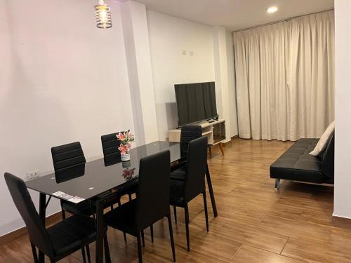 設施, DEPA DE 90m2 A 10 MINUTOS DEL CENTRO in 欽博特