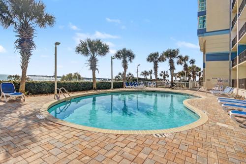 Pool, Carolinian Beach Resort near Myrtle Beach Convention Center