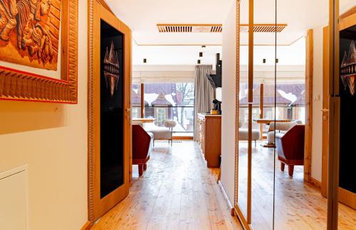 2 bedrooms, 3 beds