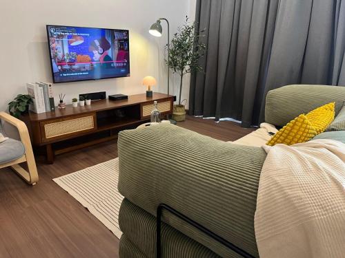 Newly Reno Glory Beach Resort-2 Bedroom with Steamboat Equipment Max 6 in Taman Tuah Batu