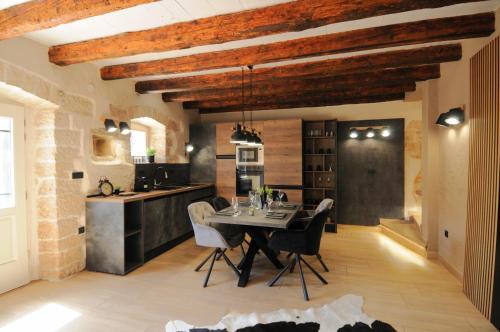 Iekārtas, Villa Angelina - design stone house in Markovac in Markovac