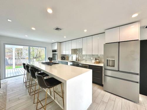 Arlington Beach House - by Yale - Pleasure Beach, CT