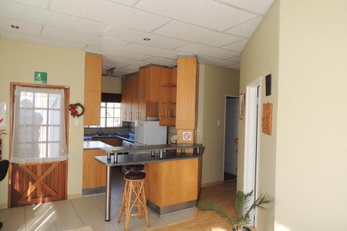 Fasiliteter, Like a Rock in Pellissier