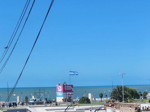 PH La Perla con cochera frente al mar