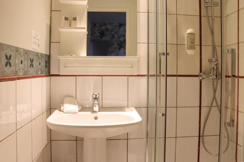 Hotel Abelia - image 8