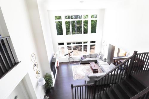 . 3000 Sqft Modern Muskoka Entire Cottage Huntsville - Escape to Serenity - Algonquin Arrowhead