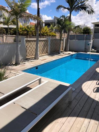Apartment with private pool in アシュケロン