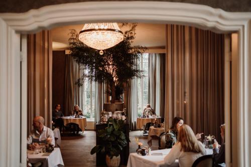 Ресторан, Chateauhotel De Havixhorst in Шипхорст