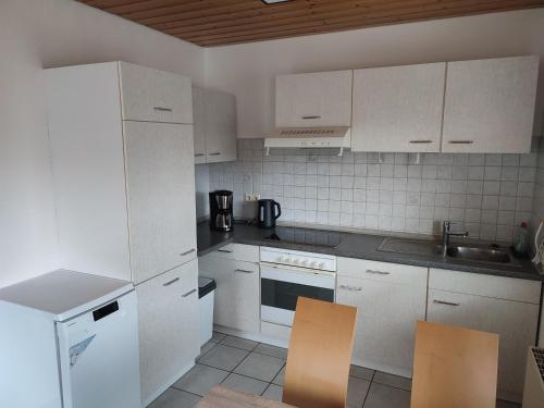 Ruhig gelegene Ferienwohnung in Altensteig, Deutschland