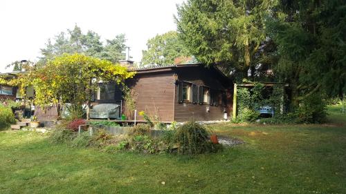 Gemütliches Ferienhaus mit grossem Garten, ideal für Naturliebhaber