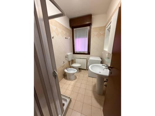Vannituba, Rosolina Mare Central Apartment with Pool in Rosolina Mare