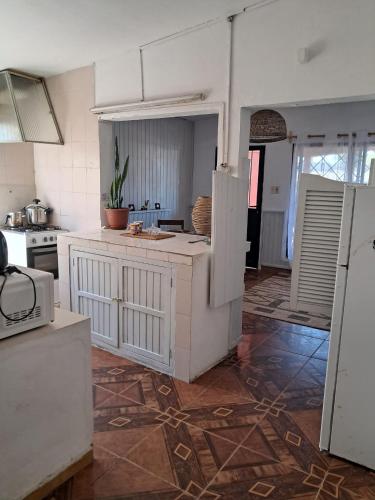 Casa de 1 Dormitorio ubicado en planta baja. A 150 mts de la playa en La Aguada y Costa Azul, La Pal in Costa Azul