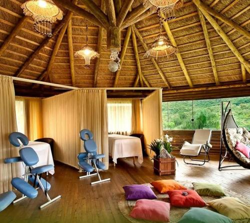 Apartamento 402 para 6 pessoas no Capivari Eco Resort in Kampina Grande Do Sul
