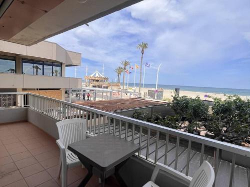 Appartement T2 à Canet-en-Roussillon avec climatisation et wifi - FR-1-696-65 - Location saisonnière - Canet-en-Roussillon