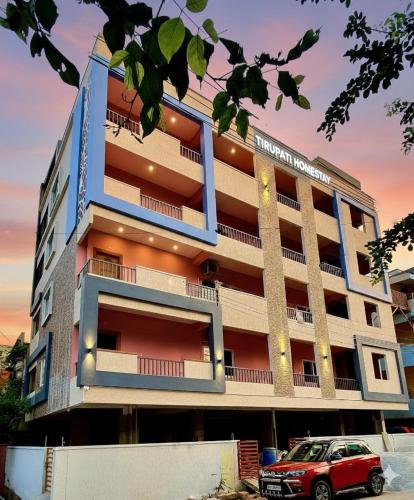 Tirupati Homestay - 2BHK AC Family Apartments near Alipiri and Kapilatheertham - Walk to A2B Veg Restaurant - WiFi - Android TV - Easy access to Tirumala
