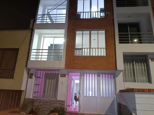 Ninfa del Mar Hostal Turístico (Ninfa del Mar Hostal Turistico) in 马尼萨莱斯