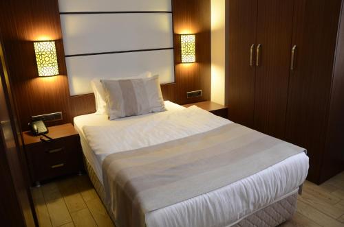 Safa Royal Museum Hotel - image 2