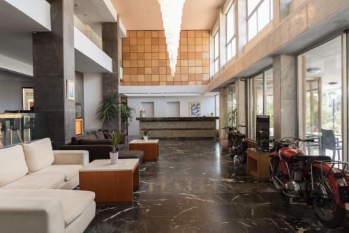 Acharnis Kavallari Hotel Suites - Athens