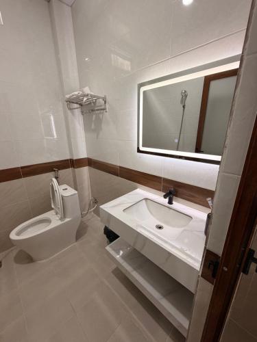 Nhà Nghỉ Lê Nguyễn  in ها تيان