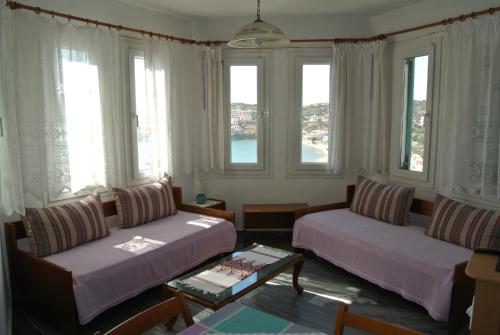 Meltemi - image 12
