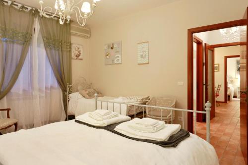Adua Apartments - image 8
