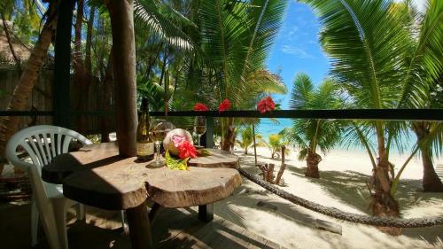 شرفة/ تراس, Matriki Beach Huts in Arutanga