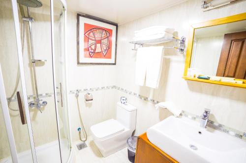 Nascent Gardenia Suites Embassies Clubs Lakes Parks - 