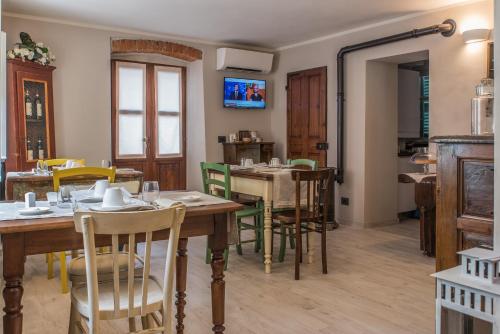 Ресторан, B&b Antico Tralcio in Антин'яно