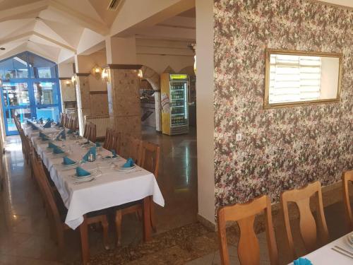 Restorāns, Hotel Split in Tesanj