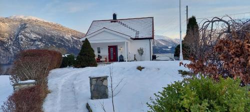 Norwegian Fjords Time Out in Stranda