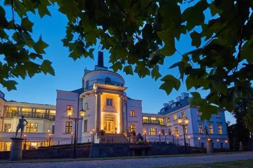 Schlosshotel Burg Schlitz in Hohen Demzin, Deutschland