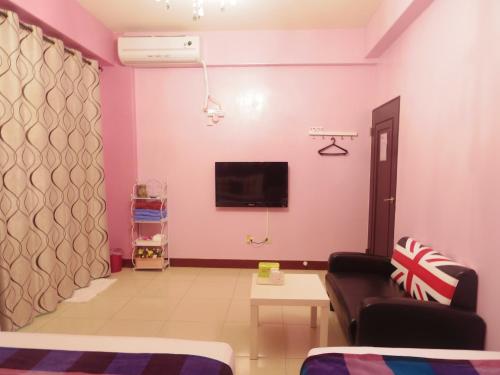 Double Room with Private Bathroom image 4