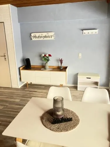 Gemütliche Ferienwohnung Ankerplatz mit eingezäuntem Garten in Sehestedt, Deutschland
