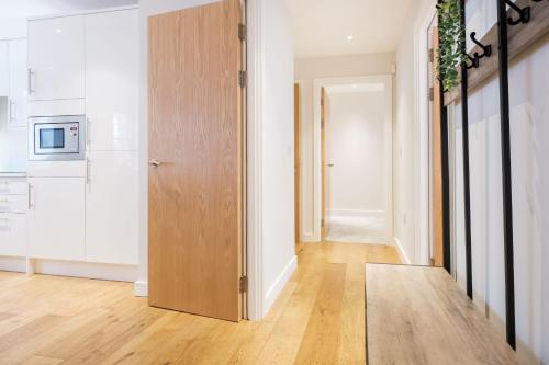 BnBNova - 2BR 2BA - City of London - image 8