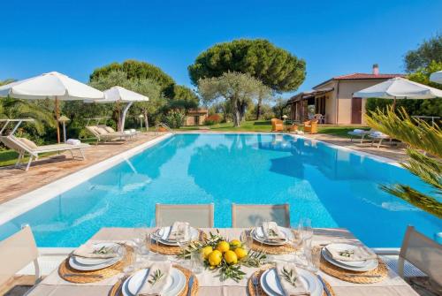  Villa Luna Smeralda ad Alghero villa con piscina ad uso esclusivo per 8 persone in Alghero
