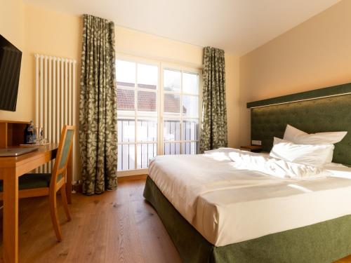 1 queen bed
