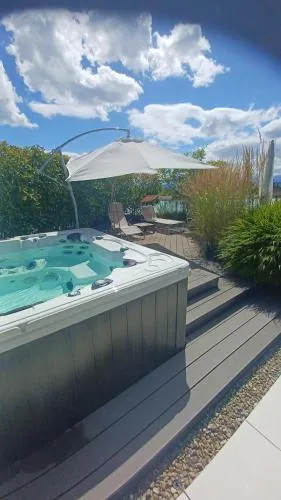 Comfort Rooms mit Whirlpoolzugang in Romanshorn, Deutschland