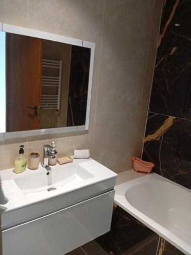 Apartment cosy in Jardins De Carthage